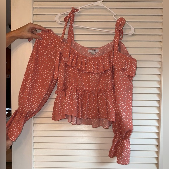 Blouse Top - Picture 2 of 2